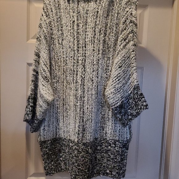 Vintage, fringed, zip-up cardigan sweater - Picture 4 of 6